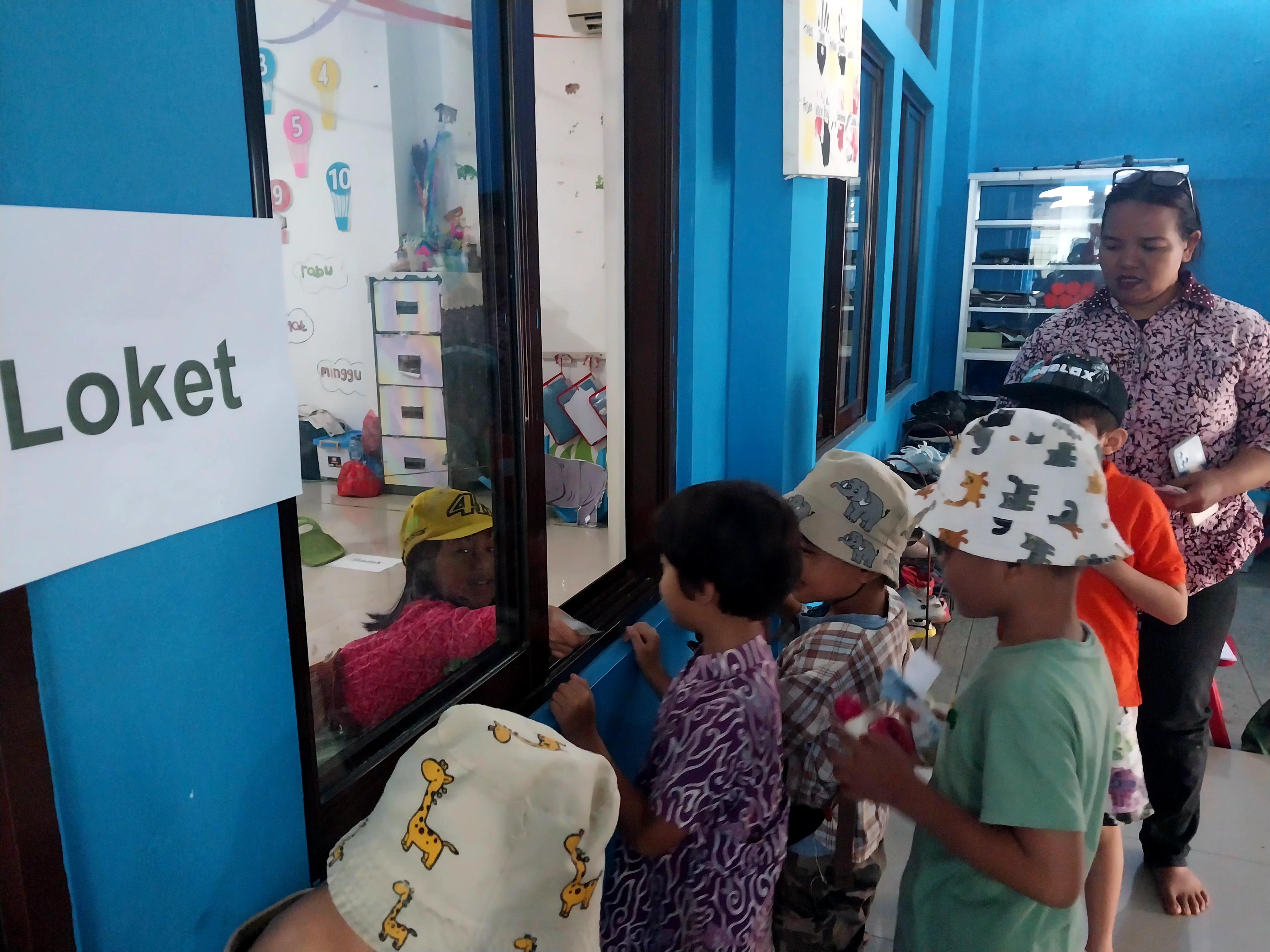 Bermain Peran Kebun Binatang